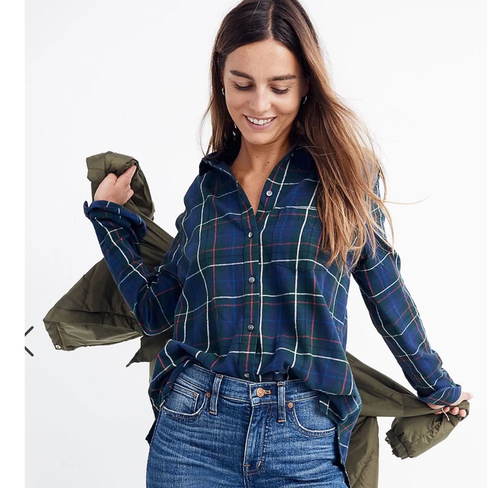 Madewell flannel oversized Ex boyfriend shirt in dark plaid size small